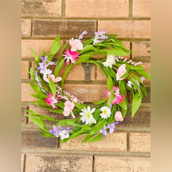 *Spring Festival Flower & Herb Candle Ring - Picture 4 of 12